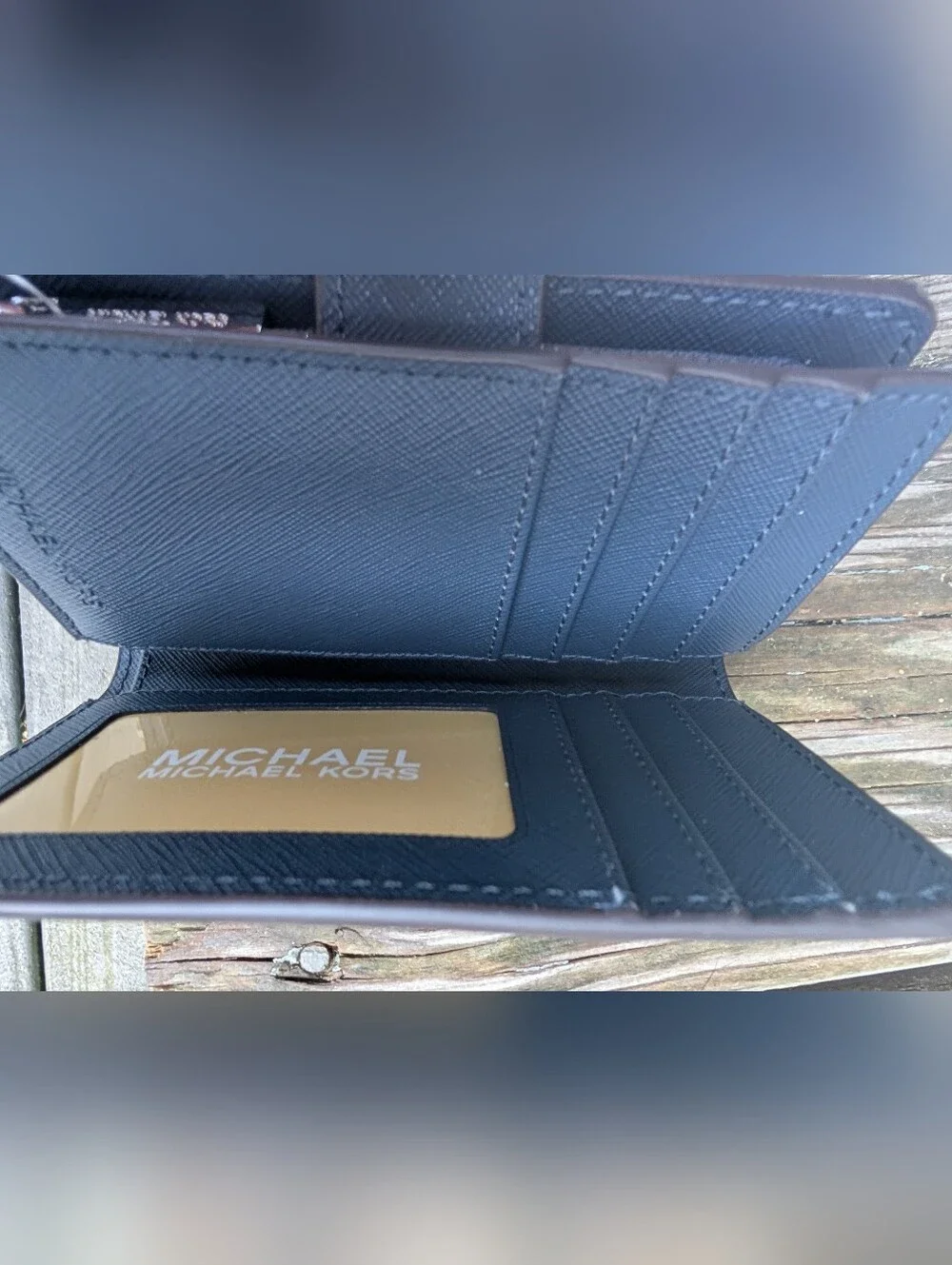 Michael Kors Jet Set Travel Medium Saffiano Leather Bifold Wallet – Navy (NWT)